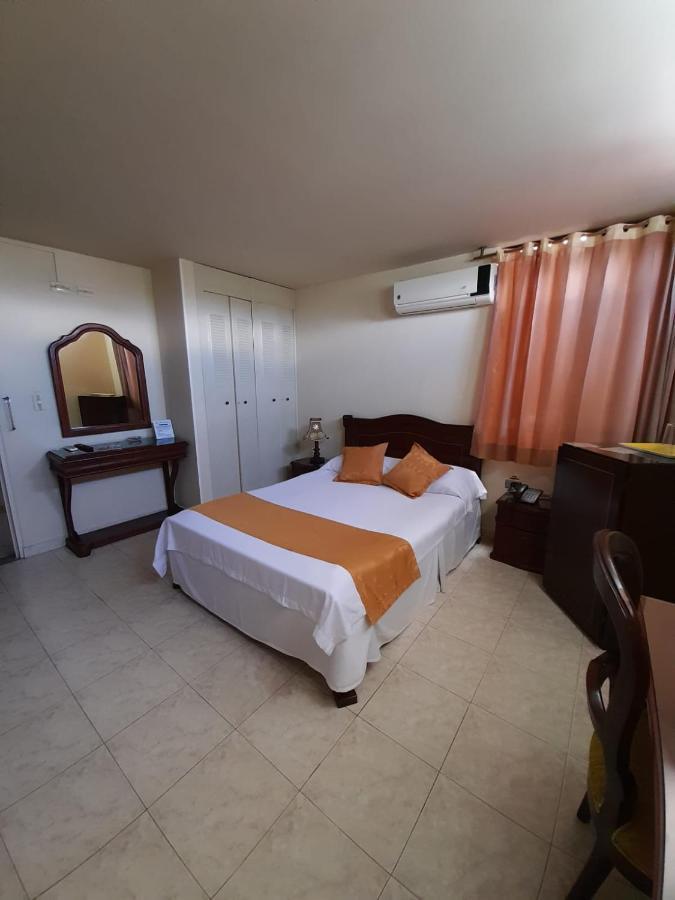 Hotel Khalifa Neiva  Eksteriør bilde