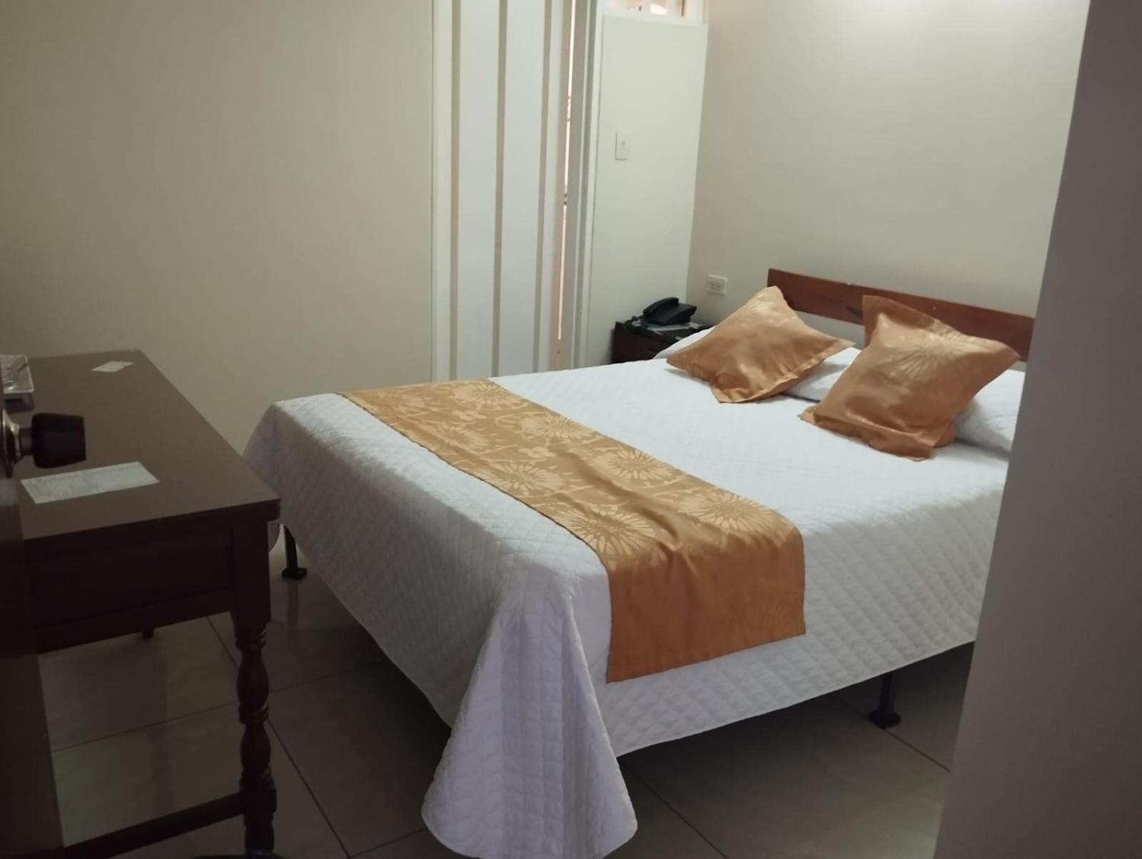 Hotel Khalifa Neiva  Eksteriør bilde