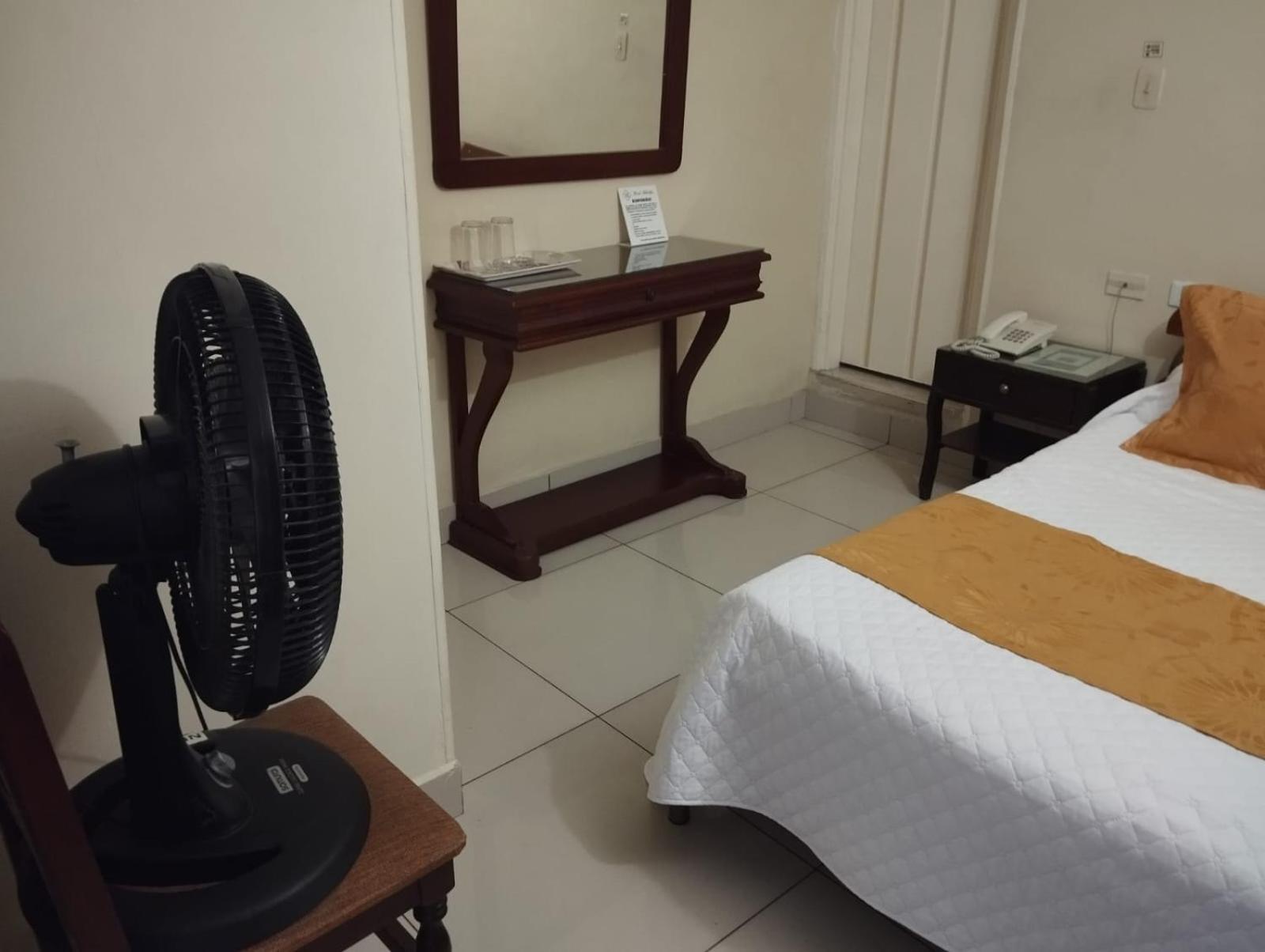 Hotel Khalifa Neiva  Eksteriør bilde